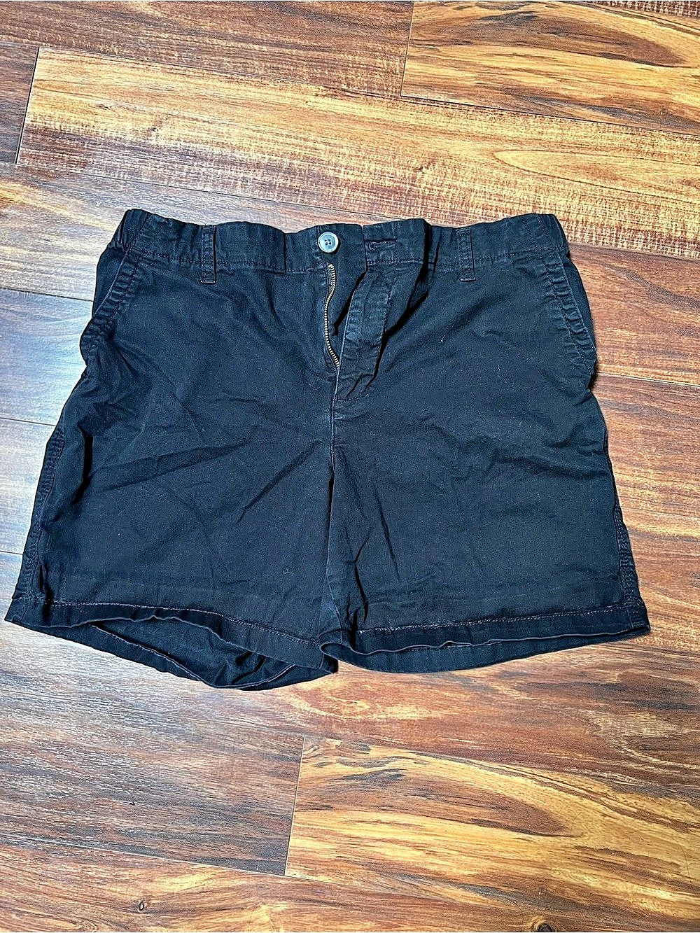 Old Navy womens Black Everyday Shorts Size Large